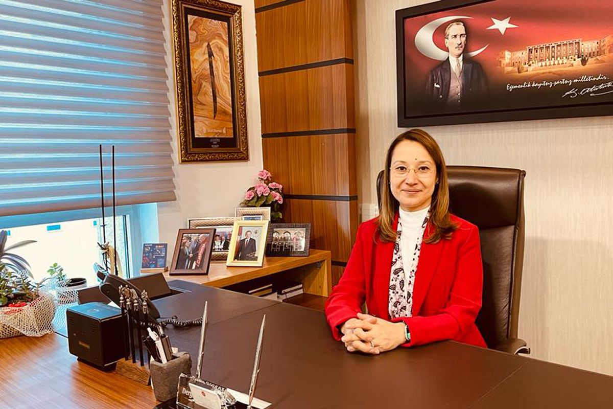 DERYA BAKBAK'IN 25 ARALIK MESAJI