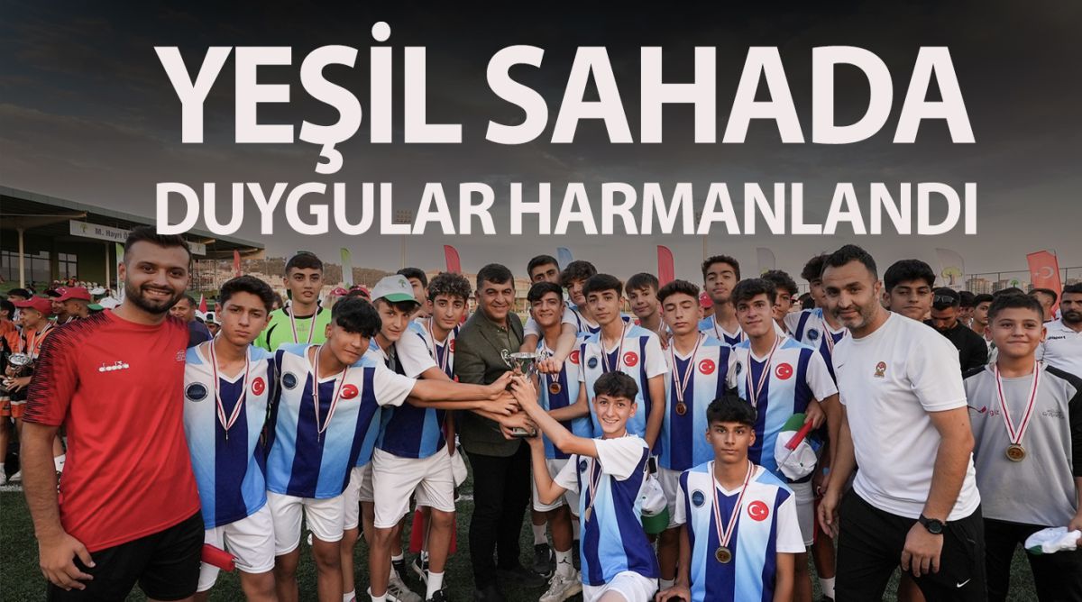 YEŞİL SAHADA DUYGULAR HARMANLANDI