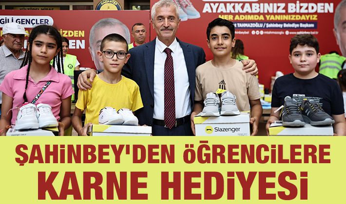 Şahinbey'den öğrencilere karne hediyesi