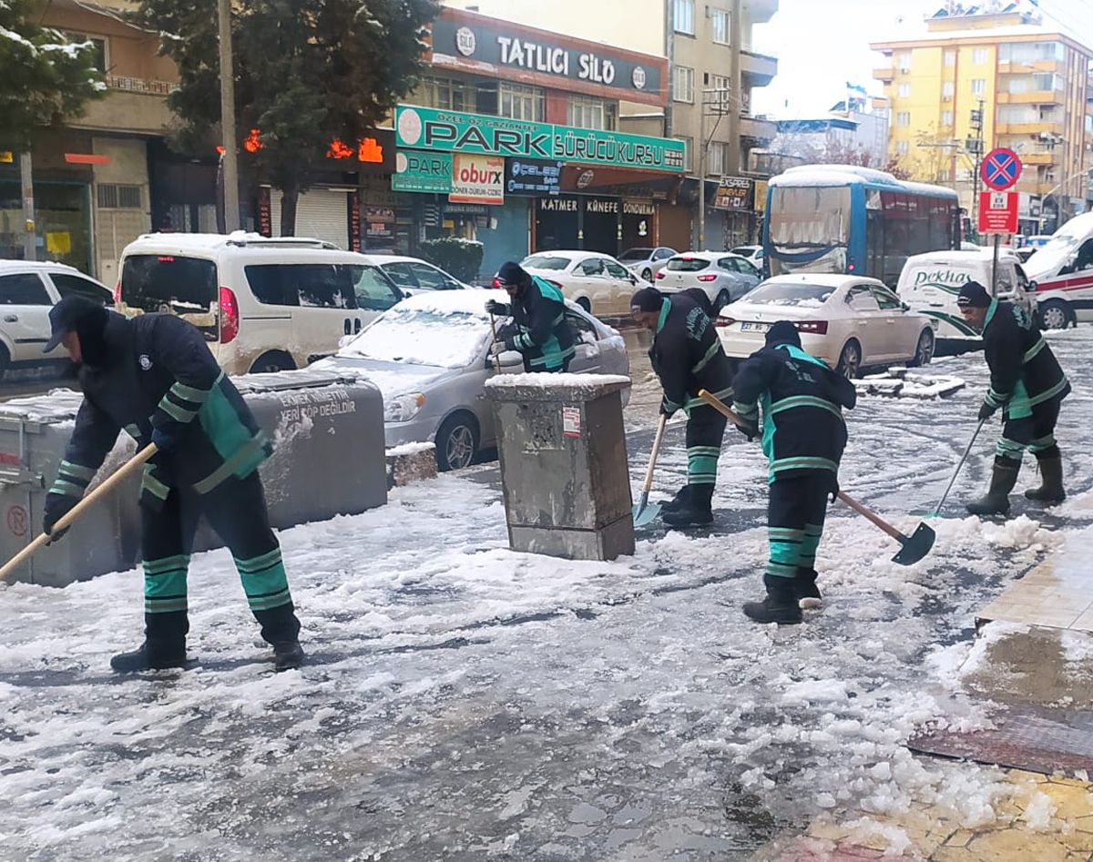 ŞAHİNBEY BELEDİYESİ’NDEN KARA ANINDA MÜDAHALE