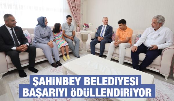 ŞAHİNBEY BELEDİYESİ BAŞARIYI ÖDÜLLENDİRİYOR